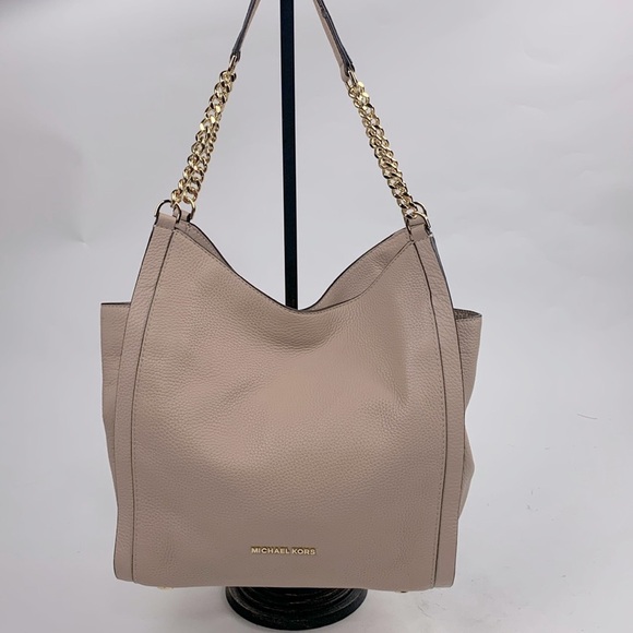 Michael Kors Newbury Soft nude Leather Shoulder Tote Handbag Gold Chain New NWOT - Picture 3 of 16